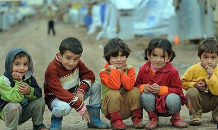 &Alpha;&upsilon;&tau;ά &tau;&alpha; &sigma;&chi;&omicron;&lambda;&epsilon;ί&alpha; &theta;&alpha; &phi;&iota;&lambda;&omicron;&xi;&epsilon;&nu;ή&sigma;&omicron;&upsilon;&nu; &pi;&rho;&omicron;&sigma;&phi;&upsilon;&gamma;ό&pi;&omicron;&upsilon;&lambda;&alpha; &sigma;&tau;&eta;&nu; &Alpha;&rho;&kappa;&alpha;&delta;ί&alpha; (&lambda;ί&sigma;&tau;&alpha;)