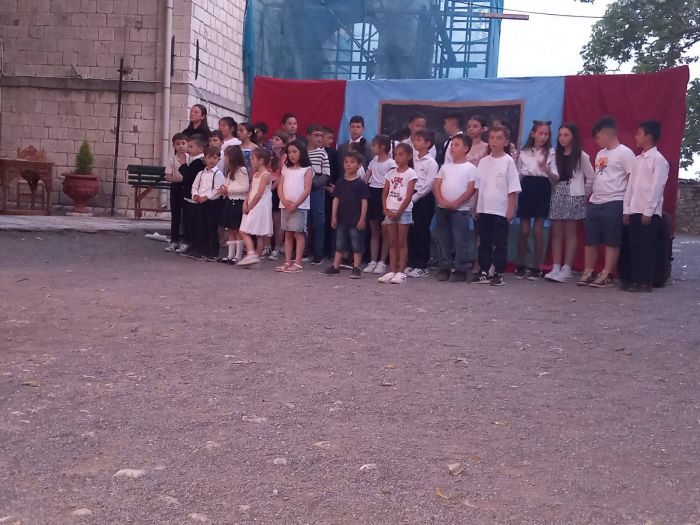 Νηπιαγωγείο και Δημοτικό Σχολείο Δημητσάνας | Η καλοκαιρινή γιορτή με θέμα «Ταξίδι στο Χρόνο» (εικόνες - βίντεο)