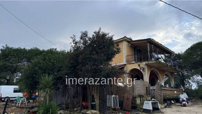 &Sigma;&kappa;ύ&lambda;&omicron;&sigmaf; "&pi;ί&tau;&mu;&pi;&omicron;&upsilon;&lambda;" &sigma;&kappa;ό&tau;&omega;&sigma;&epsilon; 2&chi;&rho;&omicron;&nu;&omicron; &pi;&alpha;&iota;&delta;ά&kappa;&iota; &sigma;&tau;&eta; &Zeta;ά&kappa;&upsilon;&nu;&theta;&omicron; - &laquo;M&omicron;&upsilon; έ&phi;&alpha;&gamma;&epsilon; &tau;&omicron; &pi;&alpha;&iota;&delta;ί &mu;&omicron;&upsilon;&raquo; &lambda;έ&epsilon;&iota; &omicron; &pi;&alpha;&tau;έ&rho;&alpha;&sigmaf;