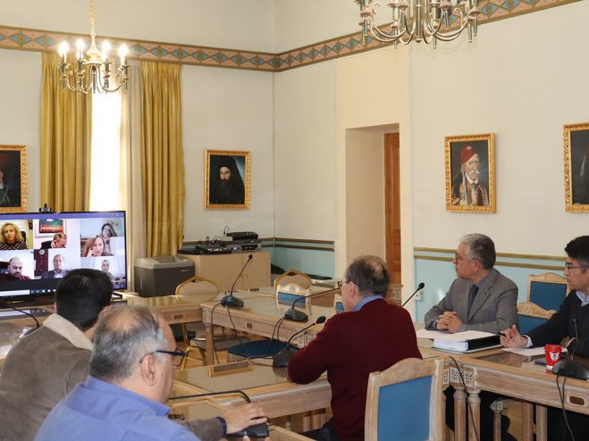 &Nu;ί&kappa;&alpha;&sigmaf;: "&ldquo;&Delta;&epsilon;&nu; &upsilon;&pi;ά&rho;&chi;&epsilon;&iota; &kappa;&alpha;&mu;ί&alpha; &pi;&epsilon;&rho;ί&pi;&tau;&omega;&sigma;&eta; &nu;&alpha; &xi;&epsilon;&kappa;&iota;&nu;ή&sigma;&epsilon;&iota; &nu;&alpha; &lambda;&epsilon;&iota;&tau;&omicron;&upsilon;&rho;&gamma;&epsilon;ί &eta; &mu;&omicron;&nu;ά&delta;&alpha; &sigma;&tau;&eta;&nu; &Pi;&alpha;&lambda;&alpha;&iota;ό&chi;&omicron;&upsilon;&nu;&eta; &pi;&rho;&iota;&nu; ... "