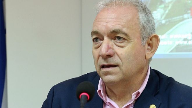 "&Kappa;&alpha;&mu;ί&alpha; &alpha;&nu;&eta;&sigma;&upsilon;&chi;ί&alpha; &alpha;&pi;ό &tau;&omicron;&nu; &pi;&rho;&omega;&iota;&nu;ό &sigma;&epsilon;&iota;&sigma;&mu;ό" &lambda;έ&epsilon;&iota; &omicron; &sigma;&epsilon;&iota;&sigma;&mu;&omicron;&lambda;ό&gamma;&omicron;&sigmaf; &Lambda;έ&kappa;&kappa;&alpha;&sigmaf;