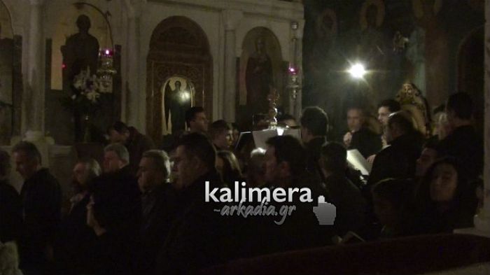 &Eta; &Sigma;&tau;&alpha;ύ&rho;&omega;&sigma;&eta; &tau;&omicron;&upsilon; &Theta;&epsilon;&alpha;&nu;&theta;&rho;ώ&pi;&omicron;&upsilon; &sigma;&tau;&omicron; &Nu;&alpha;ό &tau;&eta;&sigmaf; &Alpha;&gamma;ί&alpha;&sigmaf; &Beta;&alpha;&rho;&beta;ά&rho;&alpha;&sigmaf; (vd)