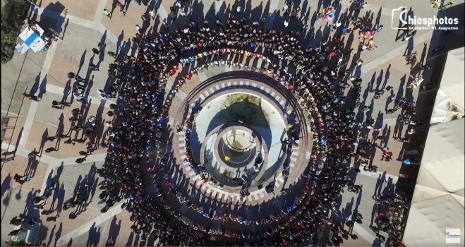 &Epsilon;&nu;&tau;&upsilon;&pi;&omega;&sigma;&iota;&alpha;&kappa;ό: 200 &Pi;ό&nu;&tau;&iota;&omicron;&iota; &chi;&omicron;&rho;&epsilon;&upsilon;&tau;έ&sigmaf; &tau;ί&mu;&eta;&sigma;&alpha;&nu; &tau;&alpha; &epsilon;&lambda;&epsilon;&upsilon;&theta;έ&rho;&iota;&alpha; &tau;&eta;&sigmaf; &Chi;ί&omicron;&upsilon;! (vd)