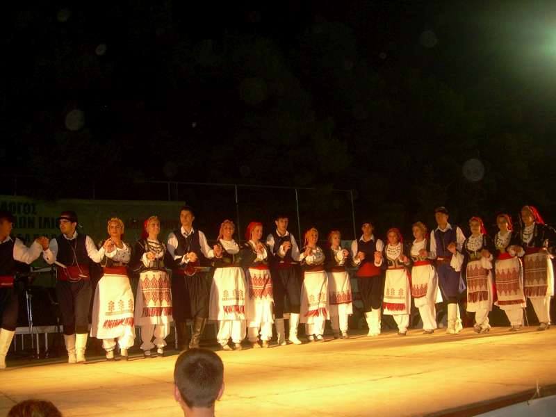 &Mu;&epsilon;&gamma;ά&lambda;&omicron; &Alpha;&rho;&kappa;&alpha;&delta;&iota;&kappa;ό &gamma;&lambda;έ&nu;&tau;&iota; &sigma;&tau;&omicron; Ί&lambda;&iota;&omicron;&nu; (&epsilon;&iota;&kappa;ό&nu;&epsilon;&sigmaf;)