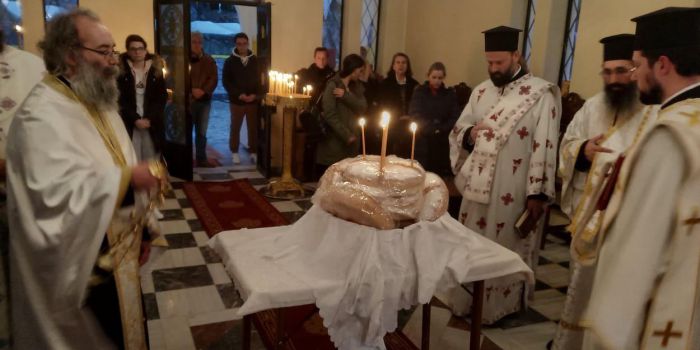 &Eta; &epsilon;&omicron;&rho;&tau;ή &tau;&omicron;&upsilon; &Alpha;&gamma;ί&omicron;&upsilon; &Theta;&epsilon;&omicron;&delta;ώ&rho;&omicron;&upsilon; &tau;&omicron;&upsilon; &Tau;ή&rho;&omega;&nu;&omicron;&sigmaf; &sigma;&tau;&eta;&nu; &Tau;&rho;ί&pi;&omicron;&lambda;&eta; (&epsilon;&iota;&kappa;ό&nu;&epsilon;&sigmaf;)