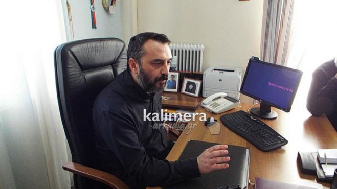 &Kappa;&epsilon;&nu;έ&sigmaf; &theta;έ&sigma;&epsilon;&iota;&sigmaf; &Delta;&iota;&epsilon;&upsilon;&theta;&upsilon;&nu;&tau;ώ&nu; &sigma;&epsilon; &delta;ύ&omicron; &sigma;&chi;&omicron;&lambda;&epsilon;ί&alpha; &tau;&eta;&sigmaf; &Alpha;&rho;&kappa;&alpha;&delta;ί&alpha;&sigmaf; &ndash; Ά&rho;&chi;&iota;&sigma;&alpha;&nu; &omicron;&iota; &alpha;&iota;&tau;ή&sigma;&epsilon;&iota;&sigmaf;