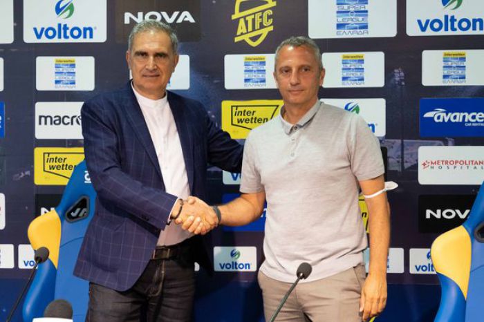 &Eta; &pi;&alpha;&rho;&omicron;&upsilon;&sigma;ί&alpha;&sigma;&eta; &tau;&omicron;&upsilon; &kappa;. &Eta;&rho;&alpha;&kappa;&lambda;ή &Mu;&epsilon;&tau;&alpha;&xi;ά &alpha;&pi;ό &tau;&omicron;&nu; &Alpha;&sigma;&tau;έ&rho;&alpha;