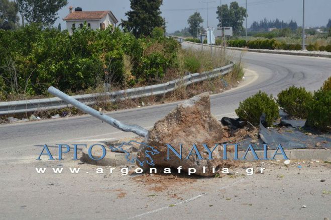 Τροχαίο στον περιφερειακό Άργους - Τριπόλεως (εικόνες)