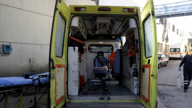Κορωνοϊός | Νεκρή 41χρονη σε χωριό της Καστοριάς - Ανησυχία για το νεαρό της ηλικίας