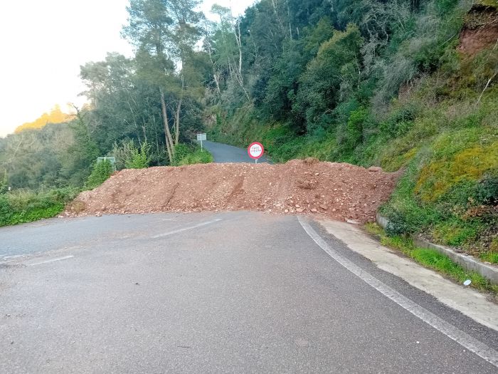 &Kappa;&lambda;&epsilon;&iota;&sigma;&tau;ό&sigmaf; &delta;ύ&omicron; &mu;ή&nu;&epsilon;&sigmaf; &omicron; &Omicron;&delta;&iota;&kappa;ό&sigmaf; Ά&xi;&omicron;&nu;&alpha;&sigmaf; &Tau;&rho;ί&pi;&omicron;&lambda;&eta; - &Beta;&upsilon;&tau;ί&nu;&alpha; - &Alpha;&rho;&chi;&alpha;ί&alpha; &Omicron;&lambda;&upsilon;&mu;&pi;ί&alpha; &kappa;&alpha;&iota; &kappa;&alpha;&nu;&epsilon;ί&sigmaf; &sigma;&tau;&eta;&nu; &Eta;&lambda;&epsilon;ί&alpha; &delta;&epsilon;&nu; &mu;&iota;&lambda;ά .. &omicron;ύ&tau;&epsilon; &epsilon;&nu;&delta;&iota;&alpha;&phi;έ&rho;&epsilon;&tau;&alpha;&iota; ..