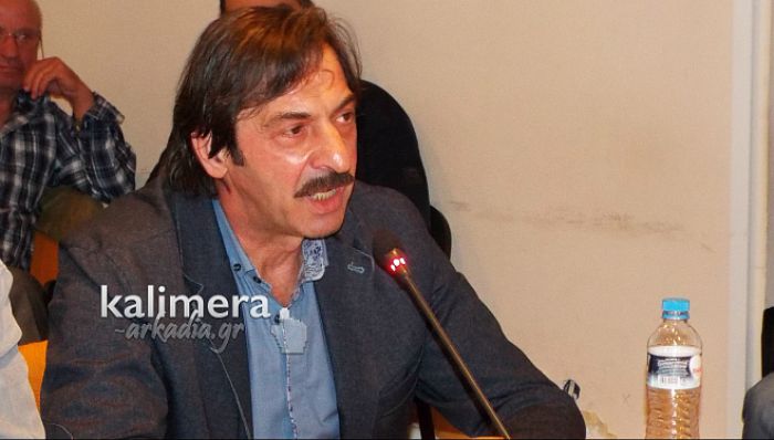 &Tau;&sigma;&omicron;ύ&kappa;&alpha;&sigmaf;: &laquo;&Tau;&eta;&nu; &kappa;&upsilon;&rho;ί&alpha; &Tau;&upsilon;&rho;&omicron;&beta;&omicron;&lambda;ά, &mu;&omicron;ύ &tau;&eta;&nu; &epsilon;&pi;έ&beta;&alpha;&lambda;&lambda;&epsilon; &omicron; &Delta;ή&mu;&alpha;&rho;&chi;&omicron;&sigmaf;&raquo;