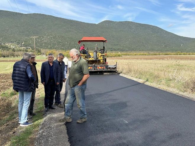 &Omicron;&iota; &epsilon;&kappa;&lambda;&omicron;&gamma;έ&sigmaf; &tau;&epsilon;&lambda;&epsilon;ί&omega;&sigma;&alpha;&nu;, &tau;&alpha; έ&rho;&gamma;&alpha; &sigma;&upsilon;&nu;&epsilon;&chi;ί&zeta;&omicron;&nu;&tau;&alpha;&iota; &sigma;&tau;&iota;&sigmaf; &Sigma;&eta;&mu;&iota;ά&delta;&epsilon;&sigmaf; (&epsilon;&iota;&kappa;ό&nu;&epsilon;&sigmaf;)