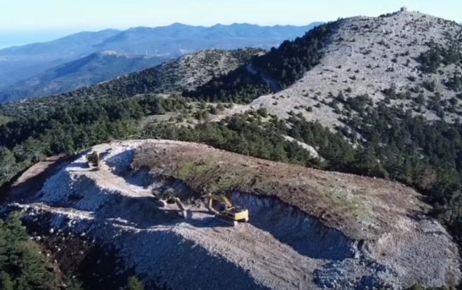 Η κόκκινη γραμμή