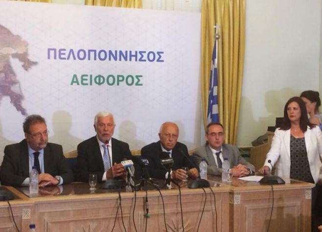 &Nu;&iota;&kappa;&omicron;&lambda;ά&kappa;&omicron;&upsilon;: "&Tau;&alpha; &mu;ά&theta;&alpha;&tau;&epsilon; &tau;&alpha; &nu;έ&alpha;;"