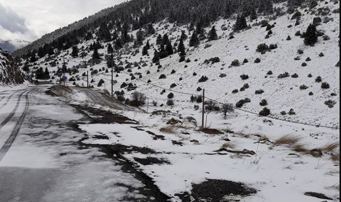 &Tau;&omicron; &chi;&iota;&omicron;&nu;&iota;&sigma;&mu;έ&nu;&omicron; &Mu;&alpha;ί&nu;&alpha;&lambda;&omicron; ... &mu;έ&sigma;&alpha; &alpha;&pi;ό &epsilon;&iota;&kappa;ό&nu;&epsilon;&sigmaf;!