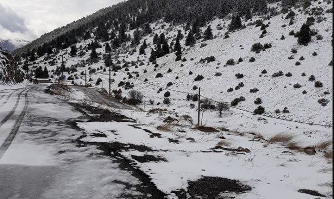 &Tau;&omicron; &chi;&iota;&omicron;&nu;&iota;&sigma;&mu;έ&nu;&omicron; &Mu;&alpha;ί&nu;&alpha;&lambda;&omicron; ... &mu;έ&sigma;&alpha; &alpha;&pi;ό &epsilon;&iota;&kappa;ό&nu;&epsilon;&sigmaf;!
