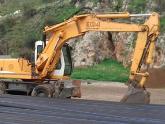 &Kappa;ώ&sigma;&tau;&alpha;&sigmaf; &Mu;&alpha;&nu;&delta;&rho;ώ&nu;&eta;&sigmaf;: &laquo;&Sigma;&eta;&mu;&alpha;&nu;&tau;&iota;&kappa;ά έ&rho;&gamma;&alpha; &alpha;&nu;&alpha;&beta;ά&theta;&mu;&iota;&sigma;&eta;&sigmaf; &kappa;&alpha;&iota; &omicron;&delta;&iota;&kappa;ή&sigmaf; &alpha;&sigma;&phi;ά&lambda;&epsilon;&iota;&alpha;&sigmaf; &sigma;&tau;&eta;&nu; &Alpha;&rho;&kappa;&alpha;&delta;ί&alpha;&raquo;