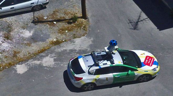Κυκλοφορεί και … καταγράφει τα πάντα το αυτοκίνητο της Google!