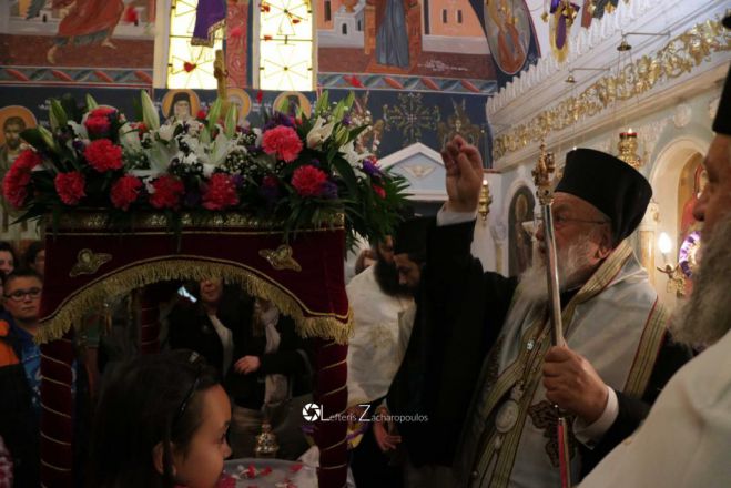 &Omicron;&iota; &Alpha;&kappa;&omicron;&lambda;&omicron;&upsilon;&theta;ί&epsilon;&sigmaf; &tau;&omega;&nu; &Epsilon;&pi;&iota;&tau;&alpha;&phi;ί&omega;&nu; &tau;&eta;&sigmaf; &Tau;&rho;ί&pi;&omicron;&lambda;&eta;&sigmaf; ... &mu;έ&sigma;&alpha; &alpha;&pi;ό &epsilon;&iota;&kappa;ό&nu;&epsilon;&sigmaf;!