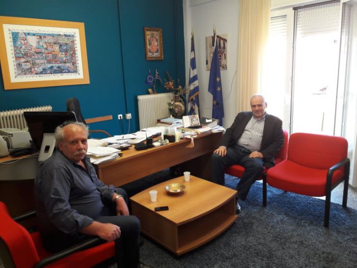 Για την κατάσταση στα σχολεία ενημερώθηκε ο βουλευτής Παπαηλιού