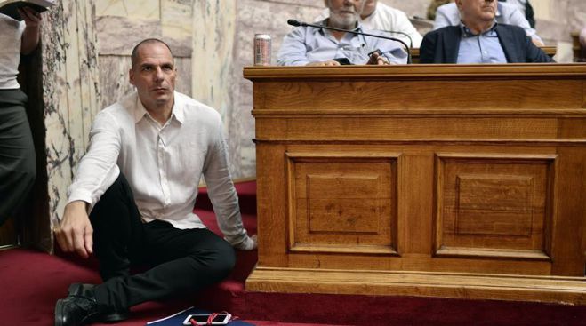 Παραιτήθηκε ο Βαρουφάκης για να … διευκολύνει τις διαπραγματεύσεις – «Το απαίτησαν οι δανειστές»!