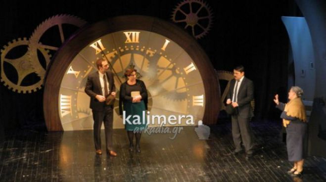 &Sigma;ή&mu;&epsilon;&rho;&alpha; &kappa;&alpha;&iota; &alpha;ύ&rho;&iota;&omicron; &omicron;&iota; &pi;&alpha;&rho;&alpha;&sigma;&tau;ά&sigma;&epsilon;&iota;&sigmaf; &tau;&eta;&sigmaf; &Theta;&epsilon;&alpha;&tau;&rho;&iota;&kappa;ή&sigmaf; &Omicron;&mu;ά&delta;&alpha;&sigmaf; &sigma;&tau;&omicron; &Mu;&alpha;&lambda;&lambda;&iota;&alpha;&rho;&omicron;&pi;&omicron;ύ&lambda;&epsilon;&iota;&omicron;