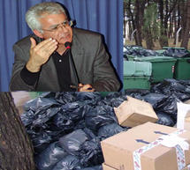 &Delta;&rho;&alpha;&mu;&alpha;&tau;&iota;&kappa;&omicron;ί &tau;ό&nu;&omicron;&iota; &alpha;&pi;ό &tau;&omicron;&nu; &Sigma;&mu;&upsilon;&rho;&nu;&iota;ώ&tau;&eta; &pi;&omicron;&upsilon; &epsilon;&nu;&eta;&mu;έ&rho;&omega;&sigma;&epsilon; &tau;&eta;&nu; &Epsilon;&iota;&sigma;&alpha;&gamma;&gamma;&epsilon;&lambda;ί&alpha;: &laquo;&Lambda;ύ&sigma;&eta; &tau;ώ&rho;&alpha; &gamma;&iota;&alpha; &tau;&alpha; &sigma;&kappa;&omicron;&upsilon;&pi;ί&delta;&iota;&alpha;, &alpha;&lambda;&lambda;&iota;ώ&sigmaf; ...&raquo;