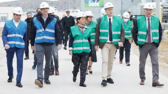 &Mu;&eta;&tau;&sigma;&omicron;&tau;ά&kappa;&eta;&sigmaf;: "&Epsilon;&nu;&epsilon;&rho;&gamma;&epsilon;&iota;&alpha;&kappa;ή &epsilon;&pi;ά&rho;&kappa;&epsilon;&iota;&alpha; &kappa;&alpha;&iota; &chi;&alpha;&mu;&eta;&lambda;ό&tau;&epsilon;&rho;&epsilon;&sigmaf; &tau;&iota;&mu;έ&sigmaf;, &pi;&rho;ώ&tau;&omicron; &mu;έ&lambda;&eta;&mu;&alpha; &tau;&eta;&sigmaf; &kappa;&upsilon;&beta;έ&rho;&nu;&eta;&sigma;&eta;&sigmaf; - &Theta;&alpha; &sigma;&upsilon;&nu;&epsilon;&chi;&iota;&sigma;&tau;&epsilon;ί &kappa;&alpha;&iota; &tau;&omicron;&nu; &Mu;ά&iota;&omicron; &eta; &sigma;&tau;ή&rho;&iota;&xi;&eta; &tau;&omega;&nu; &nu;&omicron;&iota;&kappa;&omicron;&kappa;&upsilon;&rho;&iota;ώ&nu;"