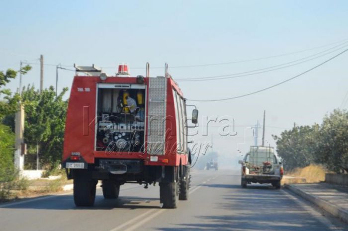 Φωτιά ξέσπασε σε μονοκατοικία στην Κανδήλα