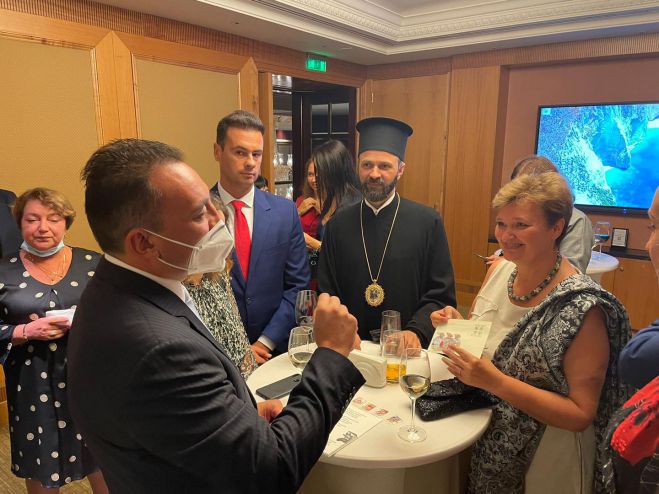 &Epsilon;&pi;ί&sigma;&kappa;&epsilon;&psi;&eta; &tau;&omicron;&upsilon; &Upsilon;&phi;&upsilon;&pi;&omicron;&upsilon;&rho;&gamma;&omicron;ύ &Epsilon;&xi;&omega;&tau;&epsilon;&rho;&iota;&kappa;ώ&nu; &Kappa;&omega;&nu;&sigma;&tau;&alpha;&nu;&tau;ί&nu;&omicron;&upsilon; &Beta;&lambda;ά&sigma;&eta; &sigma;&tau;&eta;&nu; &Omicron;&upsilon;&kappa;&rho;&alpha;&nu;ί&alpha;