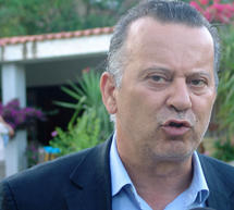 &Delta;ή&mu;&alpha;&rho;&chi;&omicron;&sigmaf; &Beta;ό&rho;&epsilon;&iota;&alpha;&sigmaf; &Kappa;&upsilon;&nu;&omicron;&upsilon;&rho;ί&alpha;&sigmaf;: &laquo;&Lambda;έ&epsilon;&iota; έ&nu;&alpha; &mu;&epsilon;&gamma;ά&lambda;&omicron; &psi;έ&mu;&alpha; &tau;&omicron; &Kappa;&Tau;&Epsilon;&Lambda; &Alpha;&rho;&kappa;&alpha;&delta;ί&alpha;&sigmaf;&raquo; (vd)