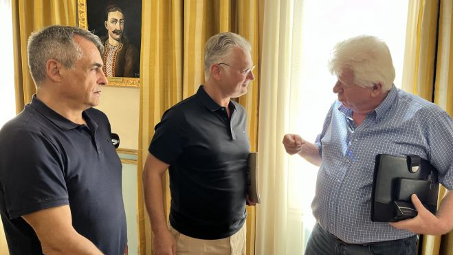 &Gamma;ό&nu;&tau;&iota;&kappa;&alpha;&sigmaf;: "&Alpha;&pi;&omicron;&delta;ί&delta;&epsilon;&tau;&alpha;&iota; &phi;ό&rho;&omicron;&sigmaf; &tau;&iota;&mu;ή&sigmaf; &sigma;&epsilon; &alpha;&gamma;&omega;&nu;&iota;&sigma;&tau;έ&sigmaf; &pi;&omicron;&upsilon; έ&delta;&omega;&sigma;&alpha;&nu; &kappa;&alpha;&iota; &tau;&eta; &zeta;&omega;ή &tau;&omicron;&upsilon;&sigmaf; &gamma;&iota;&alpha; &upsilon;&psi;&eta;&lambda;ά &omicron;&rho;ά&mu;&alpha;&tau;&alpha; &kappa;&alpha;&iota; &iota;&delta;&alpha;&nu;&iota;&kappa;ά"