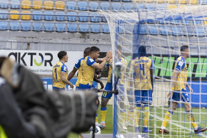 Όσα δεν έδειξαν οι κάμερες από τη μεγάλη νίκη του Αστέρα επί της ΑΕΛ! (vd)