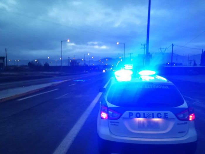 &Tau;&rho;ί&pi;&omicron;&lambda;&eta; | 17&chi;&rho;&omicron;&nu;&omicron;&sigmaf; έ&kappa;&lambda;&epsilon;&psi;&epsilon; &eta;&chi;&omicron;&sigma;ύ&sigma;&tau;&eta;&mu;&alpha; &alpha;&pi;ό &lambda;&epsilon;&omega;&phi;&omicron;&rho;&epsilon;ί&omicron;
