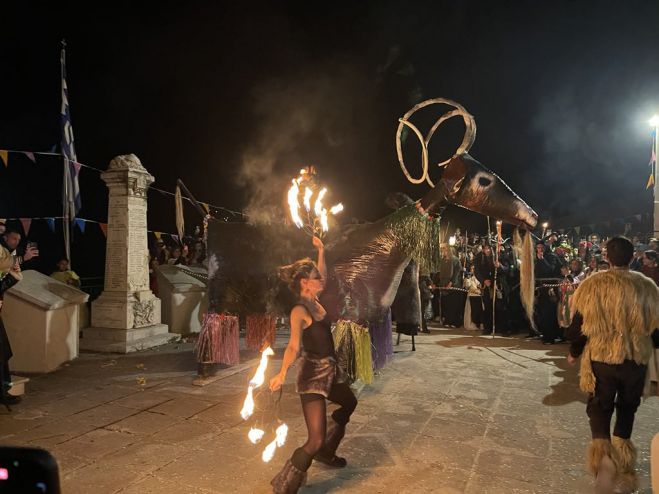 "&Lambda;&alpha;&gamma;&kappa;&alpha;&delta;&iota;&nu;ό &Kappa;&alpha;&rho;&nu;&alpha;&beta;ά&lambda;&iota;" | &Omicron;&iota; &epsilon;&kappa;&delta;&eta;&lambda;ώ&sigma;&epsilon;&iota;&sigmaf; &pi;&omicron;&upsilon; &alpha;&nu;&alpha;&kappa;&omicron;ί&nu;&omega;&sigma;&epsilon; &eta; "&Pi;&alpha;&rho;έ&alpha; &tau;&omicron;&upsilon; &Tau;&rho;ά&gamma;&omicron;&upsilon;"!