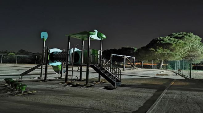 &Pi;&alpha;&kappa;&iota;&sigma;&tau;&alpha;&nu;ό&sigmaf; &alpha;&upsilon;&nu;&alpha;&nu;&iota;&zeta;ό&tau;&alpha;&nu; &sigma;&epsilon; &pi;&alpha;&iota;&delta;&iota;&kappa;ή &chi;&alpha;&rho;ά &sigma;&tau;&omicron; &Lambda;&omicron;&upsilon;&tau;&rho;ά&kappa;&iota;