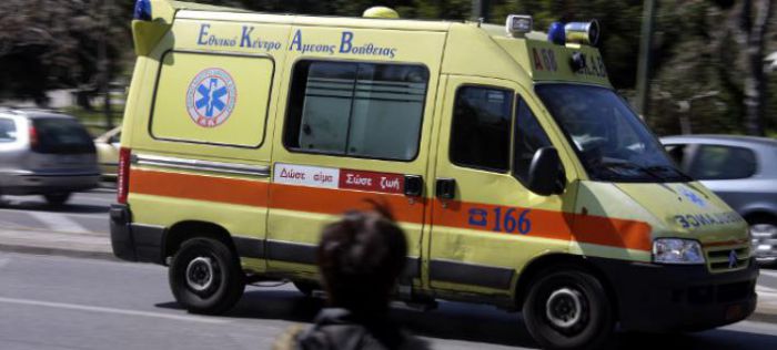 Αυτοσχέδια κροτίδα τραυμάτισε δύο άτομα στην Καλαμάτα