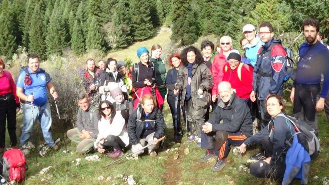 &Pi;&epsilon;&zeta;&omicron;&pi;&omicron;&rho;ί&alpha; &sigma;&tau;&omicron; &Mu;&alpha;ί&nu;&alpha;&lambda;&omicron; &alpha;&pi;ό &Epsilon;&Omicron;&Sigma; &Kappa;&alpha;&lambda;&alpha;&mu;ά&tau;&alpha;&sigmaf; &kappa;&alpha;&iota; &Epsilon;&Omicron;&Sigma; &Tau;&rho;ί&pi;&omicron;&lambda;&eta;&sigmaf;! (vd)