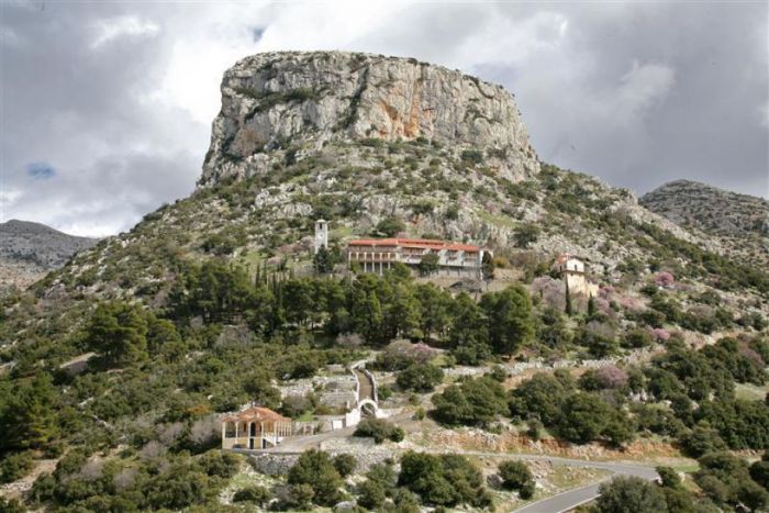 &Pi;&rho;&omicron;&epsilon;ό&rho;&tau;&iota;&alpha; &Alpha;&gamma;&rho;&upsilon;&pi;&nu;ί&alpha; &sigma;&tau;&eta; &Mu;&omicron;&nu;ή &Upsilon;&pi;&epsilon;&rho;&alpha;&gamma;ί&alpha;&sigmaf; &Theta;&epsilon;&omicron;&tau;ό&kappa;&omicron;&upsilon; &Gamma;&omicron;&rho;&gamma;&omicron;&epsilon;&pi;&eta;&kappa;ό&omicron;&upsilon; &Nu;&epsilon;&sigma;&tau;ά&nu;&eta;&sigmaf;