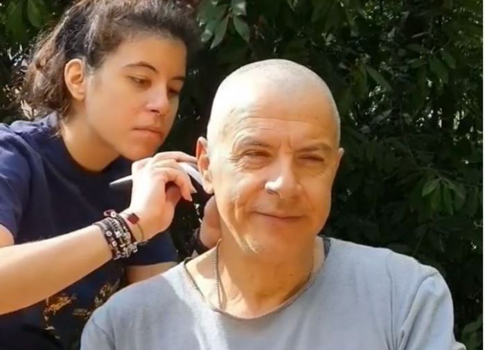 Γουλί ο Σταύρος Θεοδωράκης: "Αχ, βρε Τσιόδρα ... αχ"! (vd)