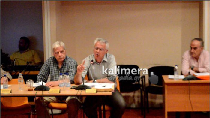 "&Sigma;&pi;ό&nu;&tau;&alpha;" &Sigma;&mu;&upsilon;&rho;&nu;&iota;ώ&tau;&eta; &pi;&rho;&omicron;&sigmaf; &tau;&eta; &Delta;&eta;&mu;&omicron;&tau;&iota;&kappa;ή &Alpha;&rho;&chi;ή &gamma;&iota;&alpha; &tau;&eta; &pi;&omicron;&lambda;&lambda;ή "&nu;&omicron;&mu;&iota;&mu;ό&tau;&eta;&tau;&alpha;" &sigma;&tau;&omicron; &pi;&alpha;&nu;&eta;&gamma;ύ&rho;&iota; &tau;&eta;&sigmaf; &Tau;&epsilon;&gamma;έ&alpha;&sigmaf;!