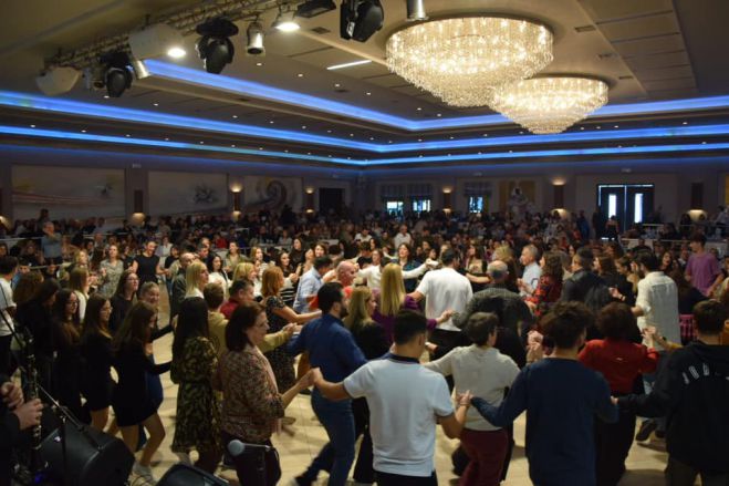 &Tau;&omicron; &gamma;&lambda;έ&nu;&tau;&iota; &tau;&eta;&sigmaf; &Alpha;&rho;&kappa;&alpha;&delta;&iota;&alpha;&nu;ή&sigmaf; &gamma;&iota;&alpha; &tau;&alpha; 30 &chi;&rho;ό&nu;&iota;&alpha; &lambda;&epsilon;&iota;&tau;&omicron;&upsilon;&rho;&gamma;ί&alpha;&sigmaf;! (&epsilon;&iota;&kappa;ό&nu;&epsilon;&sigmaf; - &beta;ί&nu;&tau;&epsilon;&omicron;)