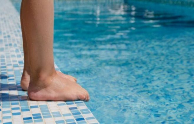 &Tau;&rho;&alpha;&gamma;&omega;&delta;ί&alpha; &sigma;&tau;&eta; &Gamma;&iota;ά&lambda;&omicron;&beta;&alpha; | 6&chi;&rho;&omicron;&nu;&omicron; &alpha;&gamma;&omicron;&rho;ά&kappa;&iota; &pi;&nu;ί&gamma;&eta;&kappa;&epsilon; &sigma;&epsilon; &pi;&iota;&sigma;ί&nu;&alpha;