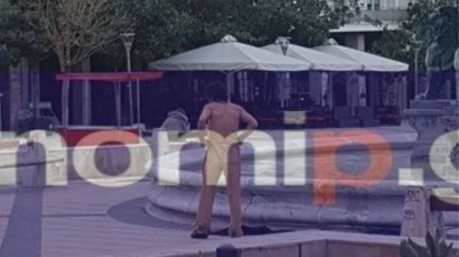 Πάτρα | Πέταξε όλα του τα ρούχα και μπήκε στο συντριβάνι να πλυθεί! (vd)