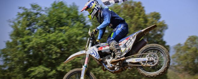 &Pi;&alpha;&nu;&epsilon;&lambda;&lambda;ή&nu;&iota;&omicron; &Pi;&rho;&omega;&tau;ά&theta;&lambda;&eta;&mu;&alpha; Motocross &tau;&omicron;&nu; &Iota;&omicron;ύ&nu;&iota;&omicron; &sigma;&tau;&eta; &Mu;&epsilon;&gamma;&alpha;&lambda;ό&pi;&omicron;&lambda;&eta;