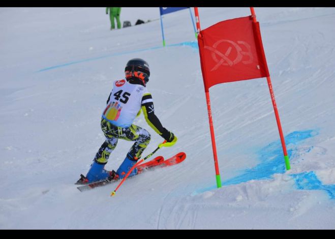 Στο πρωτάθλημα χιονοδρομίας Παίδων - Κορασίδων ο Δημήτρης Τζιαχρίστας του ΕΟΣ Τρίπολης