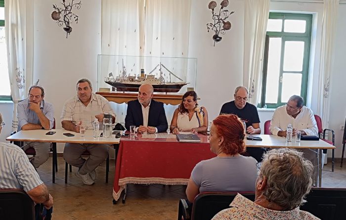 Διευρυμένη Συνεδρίαση της Ένωσης Δημοτικών ΜΜΕ στην Αμοργό (εικόνες)
