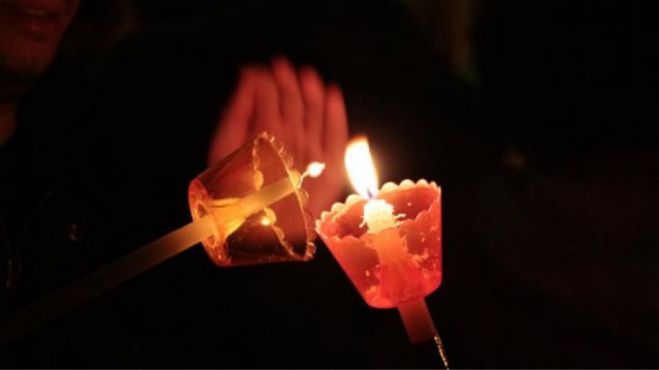 Δεν θα φτάσει το Άγιο Φως στην Αρκαδία - Θα έρθει στην Αθήνα, αλλά δεν θα διανεμηθεί σε καμία πόλη