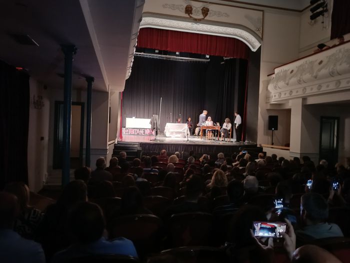 4ο Πανελλήνιο Νεανικό Φεστιβάλ Μουσικής και Θεάτρου Τρίπολης | Πρεμιέρα με γεμάτο Μαλλιαροπούλειο! (εικόνες - βίντεο)