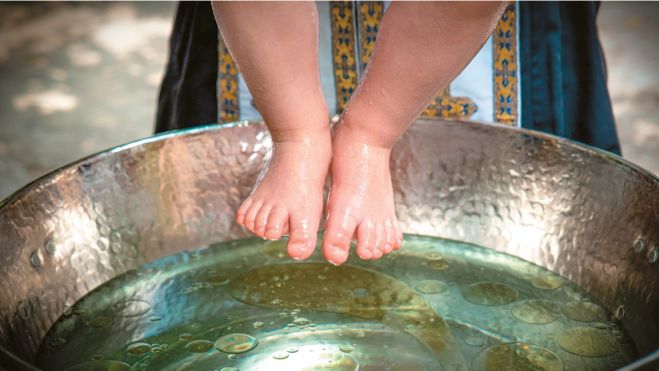 Aρειος Πάγος | Οι δικαστές «βάφτισαν» το παιδί λόγω διαφωνίας των γονιών του, όρισαν και την εκκλησία!